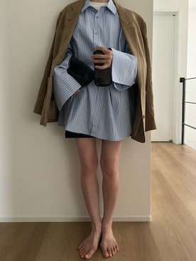 「hellam（へラム）のアイテム（トップス）」を使った、Aさん（レディース・156cm）の春コーディネート