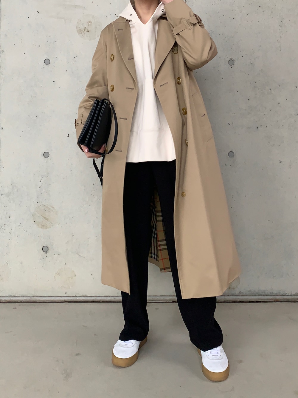 A｜Burberry Prorsumのトレンチコートを使ったコーディネート - WEAR