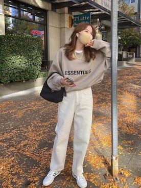「FOG ESSENTIALS（エフオージーエッセンシャルズ）のアイテム（スウェット）」を使った、keiさん（レディース・159cm）の秋コーディネート