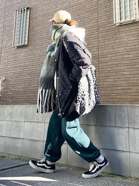「ボーイッシュ」｜「アイテム（その他アウター）」を使った、youkiさん（レディース・161cm）の冬コーディネート