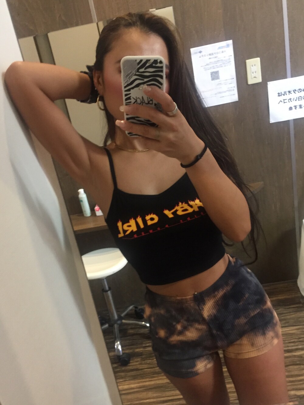 「夏コーデ、プチプラコーデ、おしゃれさんと繋がりたい、カジュアル、スポーティ、ショートパンツ、低身長」｜「no brandのアイテム（キャミソール、ブラック系）」を使った、ᏝᏬᏉᏕᎥƈ 🐻❤️さん（レディース・152cm）の夏コーディネートの1枚目の写真