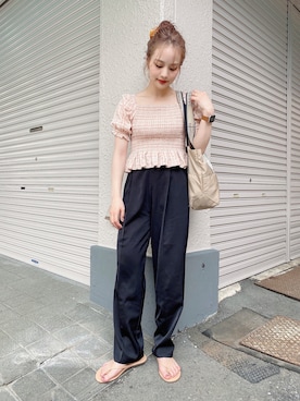 「アイテム（バレッタ/ヘアクリップ）」を使った、安中亜美さん（レディース・149cm・20代）の夏コーディネート