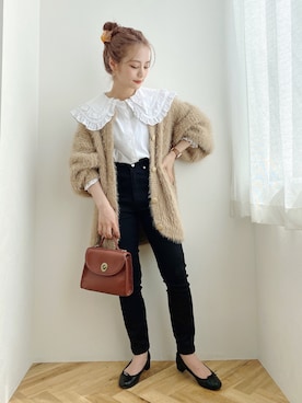 「アイテム（バレッタ/ヘアクリップ）」を使った、安中亜美さん（レディース・149cm・20代）の秋コーディネート