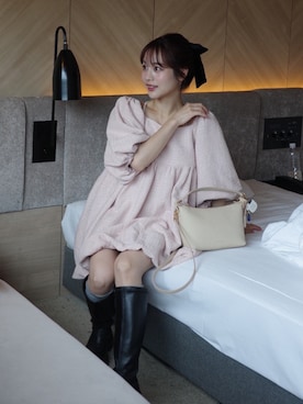 「アイテム（バレッタ/ヘアクリップ）」を使った、安中亜美さん（レディース・149cm）の冬コーディネート