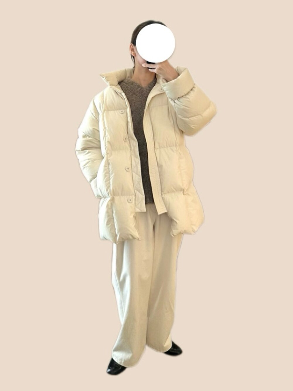 「真冬のあったかスタイル、オトナカジュアル、シンプルスタイル、ラクチンコーデ、30代コーデ、ootd、TODAYFUL、Mila Owen、URBAN RESEARCH」｜「URBAN RESEARCHのチノワイドパンツ（チノパンツ、ベージュ系）」を使った、nagaさん（レディース・160cm）の冬コーディネートの1枚目の写真