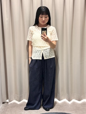「SENSE OF PLACE by URBAN RESEARCH(センスオブプレイスバイアーバンリサーチ)のレースビスチェアンサンブルカットトップ(Tシャツ/カットソー、ホワイト系)」を使った、ayanaさん(レディース・150cm)の春コーディネート