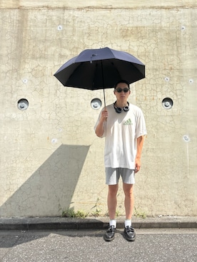 「アイテム（長傘）」を使った、ヒサダさん（メンズ・177cm）の秋コーディネート