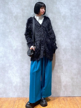 「PAGEBOY（ページボーイ）のモンスターフェザーカーディガン（カーディガン/ボレロ）」を使った、Kotohaさん（レディース・170cm）の冬コーディネート