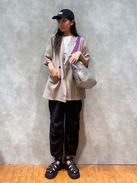 「PBLIM（ページボーイリム）のアイテム（サンダル）」を使った、Kotohaさん（レディース・170cm）の夏コーディネート