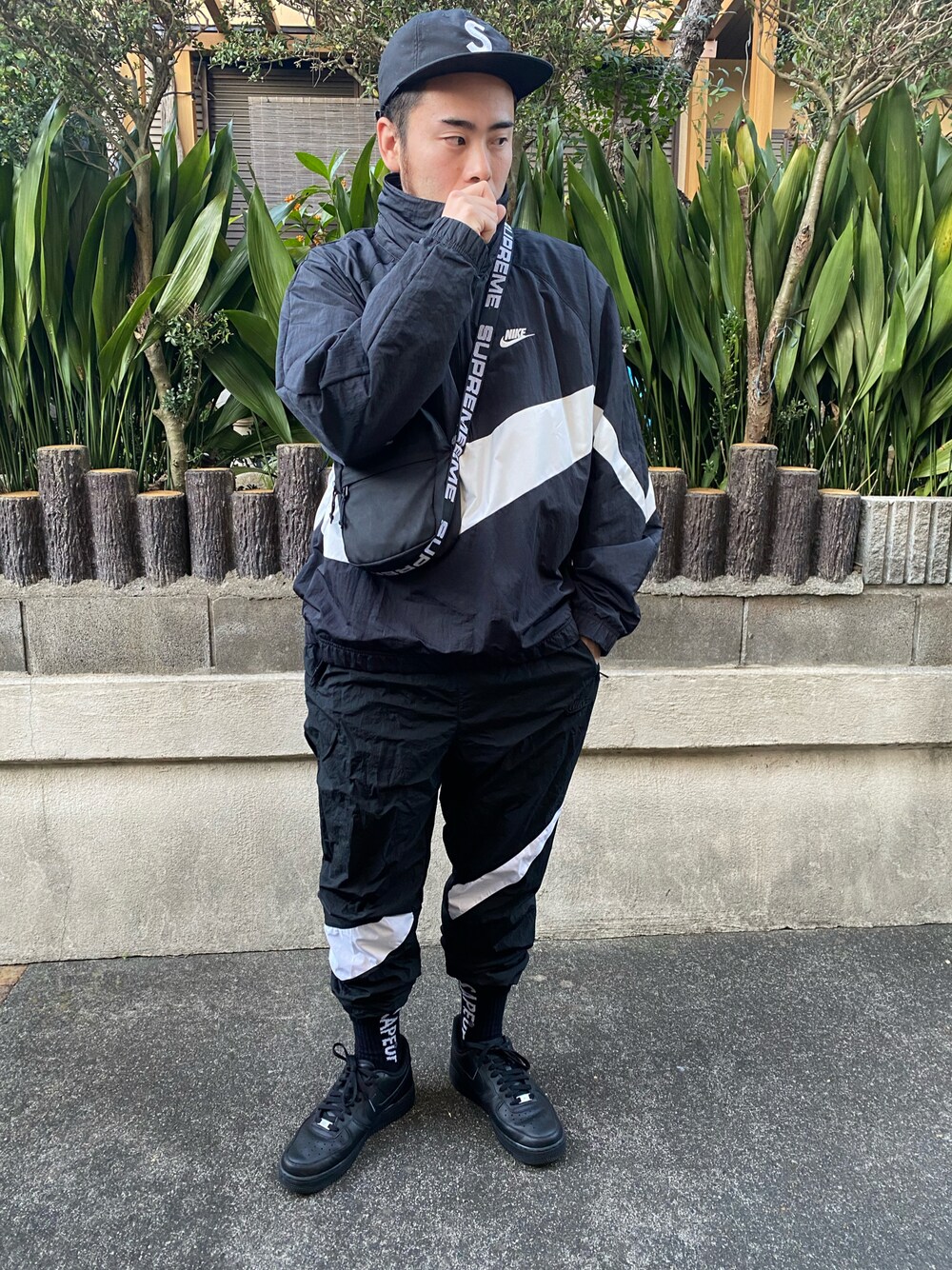 NIKE（ナイキ）の「ナイキ スポーツウェア ウーブン パンツ / NIKE
