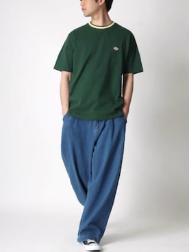 「アメカジコーデ」｜「アイテム（スニーカー）」を使った、Ｔさん（メンズ・177cm）の夏コーディネート