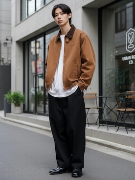 Lazarさんのコーディネート