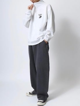 「Lazar（ラザル）のアイテム（デニムパンツ）」を使った、Lazarさん（メンズ・177cm）の冬コーディネート