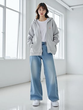 「アイテム（パーカー）」を使った、Lazarさん（レディース・160cm）の秋コーディネート
