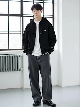 「アイテム（パーカー）」を使った、Lazarさん（メンズ・175cm）の秋コーディネート