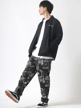 「Champion（チャンピオン）のアイテム（ナイロンジャケット）」を使った、Ｔさん（メンズ・177cm）の秋コーディネート