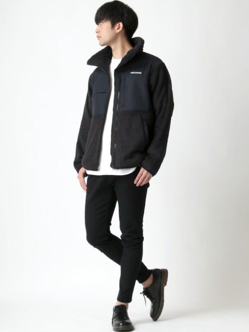 Lazarさんのコーディネート