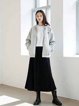 「アイテム（パーカー）」を使った、Lazarさん（レディース・162cm）の秋コーディネート