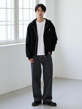「Levi's（リーバイス）のアイテム」を使った、Lazarさん（メンズ・178cm）の秋コーディネート