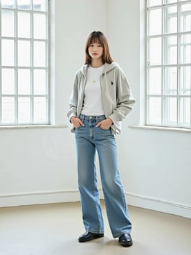 「アイテム（パーカー）」を使った、Lazarさん（レディース・166cm）の秋コーディネート