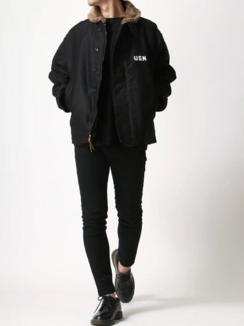 Lazarさんのコーディネート