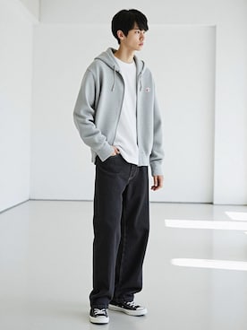 「アイテム（パーカー）」を使った、Lazarさん（メンズ・176cm）の秋コーディネート