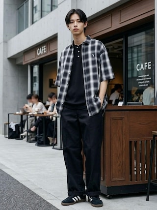 「U.S. POLO ASSN.(ユーエスポロアッスン)のU.S. POLO ASSN./ユーエスポロアッスン 別注 Oxford Ombre Shirt/オーバーサイズ オックス無地 オンブレチェック ロゴ ワンポイント刺繍 レギュラーカラーシャツ/半袖シャツ/レディース メンズ(シャツ/ブラウス)」を使った、Lazarさん(メンズ・176cm)の春コーディネート