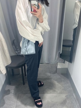 「feepur（フェピュール）のアイテム（スラックス）」を使った、ﾄﾓﾖさん（レディース・161cm）の夏コーディネート