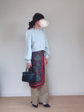「アイテム（シュシュ）」を使った、sato**さん（レディース・164cm）の秋コーディネート