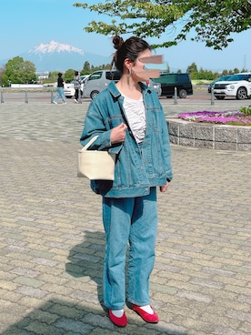 「アイテム（デニムジャケット）」を使った、sato**さん（レディース・164cm）の春コーディネート