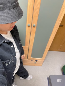 「Levi's RED（リーバイスレッド）のアイテム（トップス）」を使った、りゅうたさん（メンズ・158cm）の春コーディネート