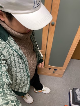 「ケーブルニット」｜「アイテム（スウェット）」を使った、りゅうたさん（メンズ・158cm）の春コーディネート