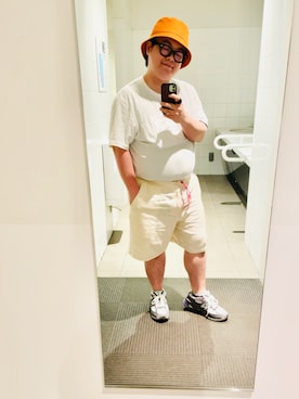 「アイテム（ハット、オレンジ系）」を使った、りゅうたさん（メンズ・160cm）の春コーディネート