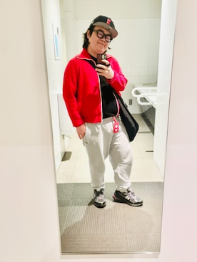 「COMME des GARCONS HOMME（コム デ ギャルソン・オム）のCOMME des GARCONS HOMME LOGO TEE（Tシャツ/カットソー、ブラック系）」を使った、りゅうたさん（メンズ・160cm）の春コーディネート