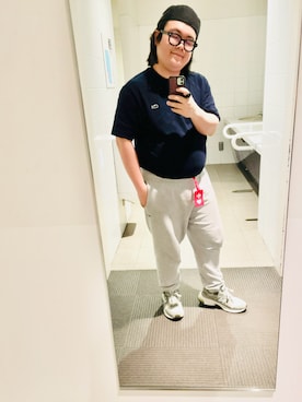 「LACOSTE（ラコステ）の【LACOSTE】COTTON LOGO HUNTING L1130（ハンチング/ベレー帽、ブラック系）」を使った、りゅうたさん（メンズ・160cm）の春コーディネート