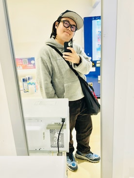 「アイテム（香水）」を使った、りゅうたさん（メンズ・159cm）の秋コーディネート