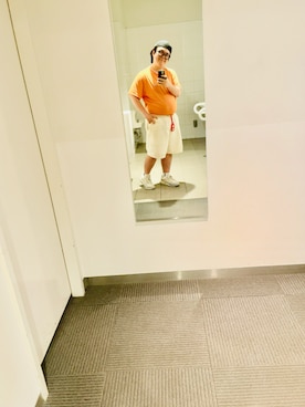 「LACOSTE（ラコステ）の配色ネックリブリンガーネックTシャツ（Tシャツ/カットソー、オレンジ系）」を使った、りゅうたさん（メンズ・160cm）の夏コーディネート