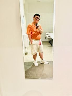 「LACOSTE（ラコステ）のリネン×レーヨンブレンドツイルショーツ（その他パンツ、ホワイト系）」を使った、りゅうたさん（メンズ・160cm）の春コーディネート
