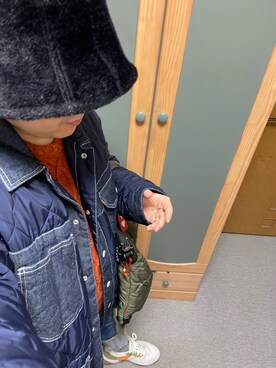 「ケーブルニット」｜「アイテム（デニムジャケット）」を使った、りゅうたさん（メンズ・158cm）の冬コーディネート