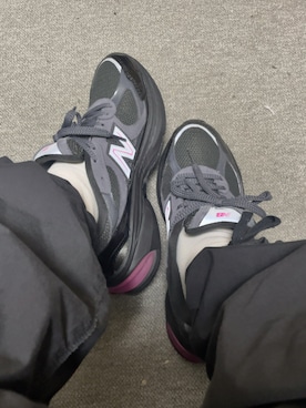 「UNIQLO（ユニクロ）のUNIQLO U ワイドフィットパラシュートカーゴパンツ（カーゴパンツ、ブラック系）」を使った、りゅうたさん（メンズ・160cm）の春コーディネート