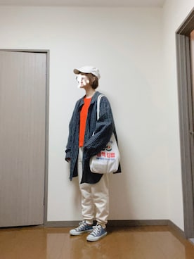 「ネイビー×ホワイト」｜「アイテム（スウェットパンツ）」を使った、ふとまきさん（レディース・155cm）の冬コーディネート