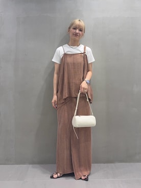 「STANDOIL（スタンドオイル）のSTAND OIL CHUNKY BAG（ショルダーバッグ、ホワイト系）」を使った、ユイさん（レディース・164cm）の夏コーディネート