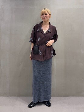 「KBF（ケイビーエフ）のTATTOOオーバーシャツ（シャツ/ブラウス、ブラウン系）」を使った、ユイさん（レディース・164cm）の春コーディネート