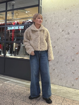 「KBF（ケイビーエフ）のフォルムボアジャケット（その他アウター）」を使った、ユイさん（レディース・163cm）の秋コーディネート