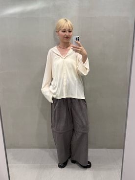 「LAATO（ラート）のcut cardigan（カーディガン/ボレロ、ホワイト系）」を使った、ユイさん（レディース・164cm）の夏コーディネート