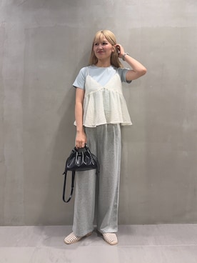 「KBF（ケイビーエフ）のアイテム（パンツ）」を使った、ユイさん（レディース・164cm）の夏コーディネート
