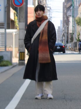 「LIDNM（リドム）のアイテム（トレンチコート）」を使った、takumaさん（メンズ・176cm）の秋コーディネート