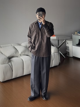 「アイテム（スラックス）」を使った、kurashinoiyashiさん（メンズ・158cm）の秋コーディネート