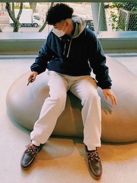 「アイテム（モカシン/デッキシューズ、ブラウン系）」を使った、ニシ坊さん（メンズ・170cm）の秋コーディネート