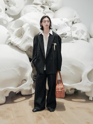 「UJOH(ウジョー)の【UJOH HOMME/ウジョー】別注Full Open Shirt(シャツ/ブラウス)」を使った、Aoi Sugiyama さん(メンズ・170cm)の春コーディネート